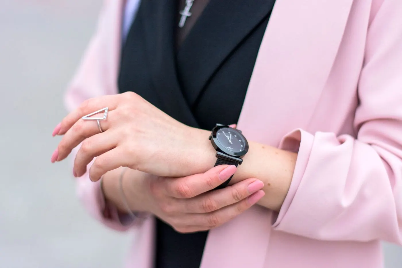 Hugo Boss vs Michael Kors — איזה מותג מתאים לכם?